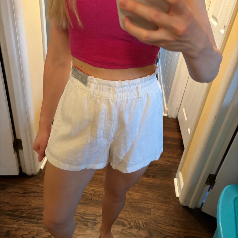 NWT Hollister white linen blend high waist shorts
